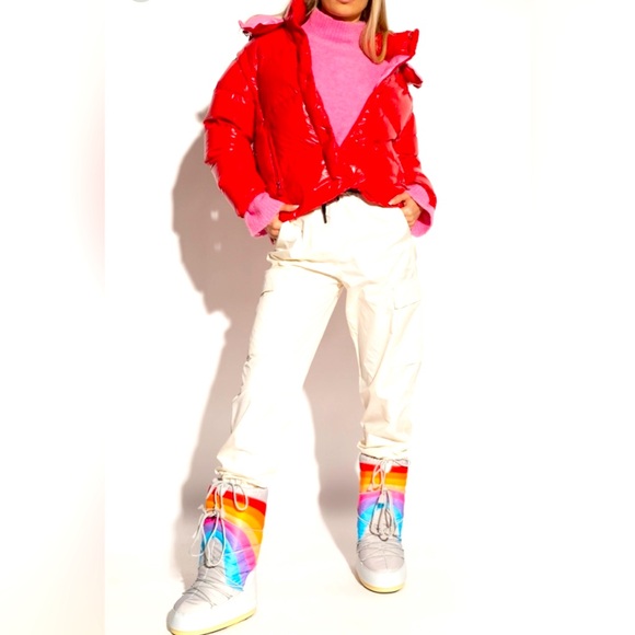 BNWT Rainbow 🌈 Moon Boot - Picture 3 of 7